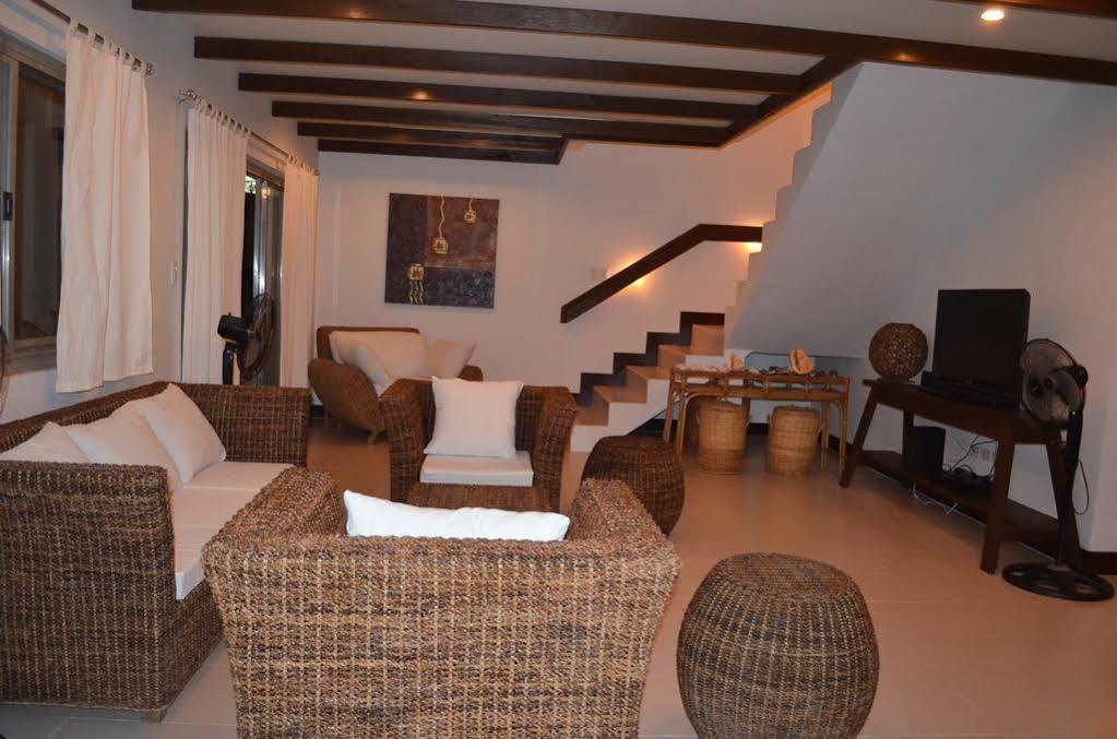 Seahorse Villa Puerto Galera Kültér fotó