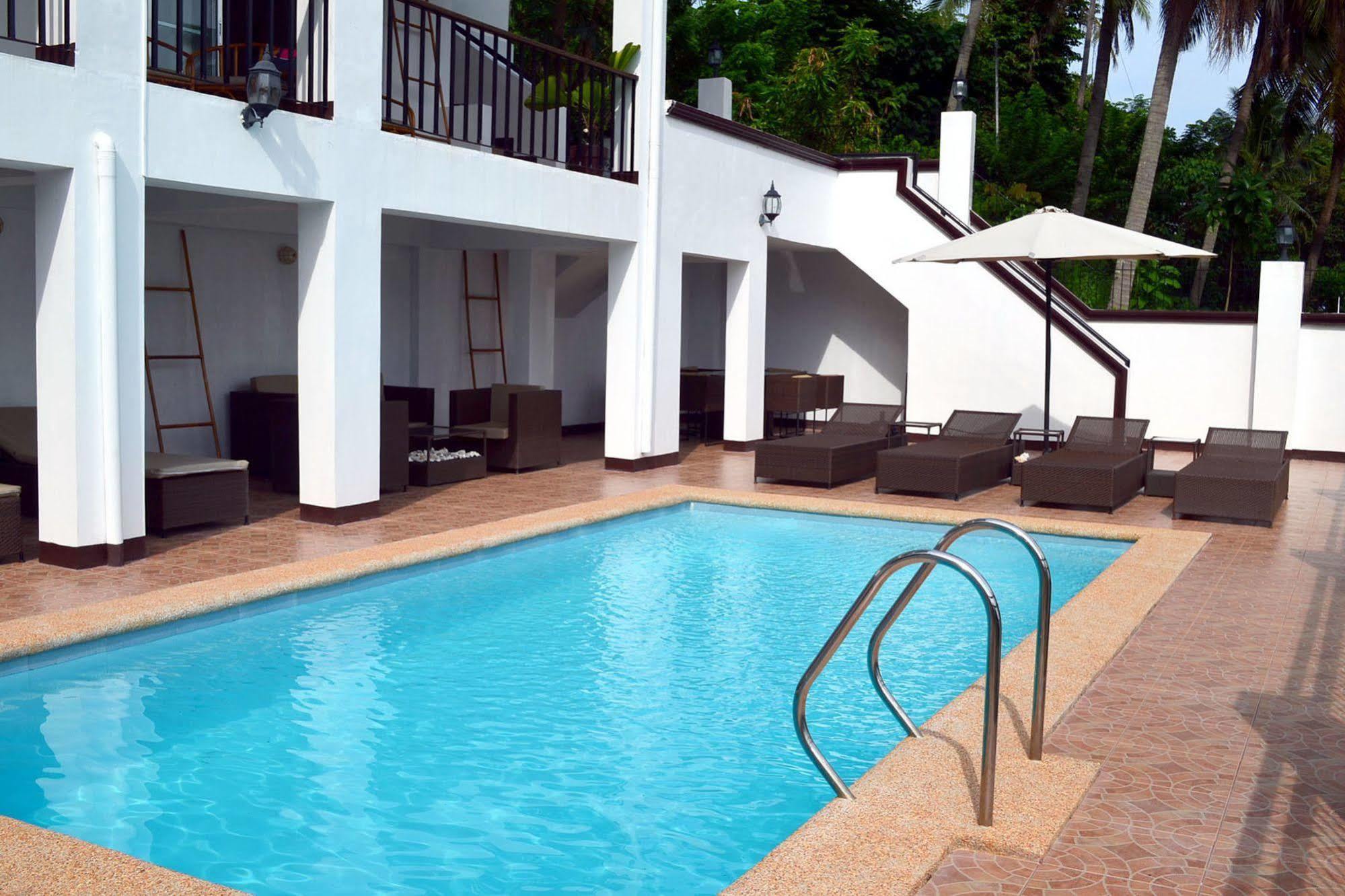 Seahorse Villa Puerto Galera Kültér fotó