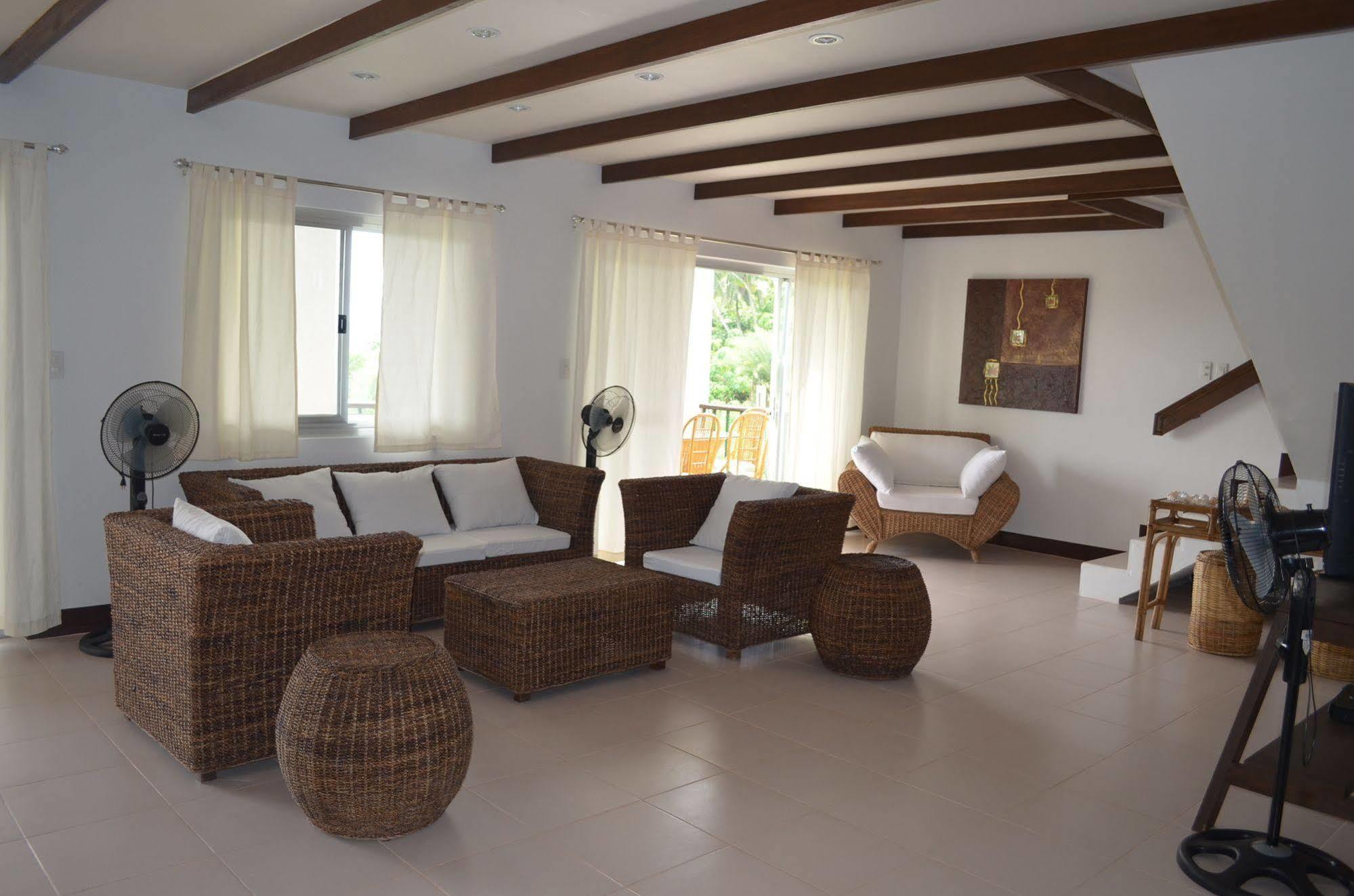 Seahorse Villa Puerto Galera Kültér fotó